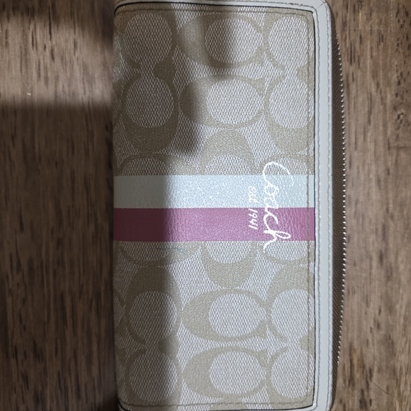 Coach Signature Wallet with Pink and Blue Stripe - Picture 1 of 4